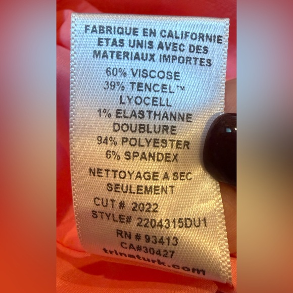 ✨ NWT Trina Turk Pink Puff Sleeve Sheath Dress | Size 6 | $378 Retail ✨.Lined - Picture 14 of 14